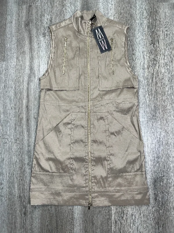 Bronze Dress Casual Short MARLA WYNNE, Size M