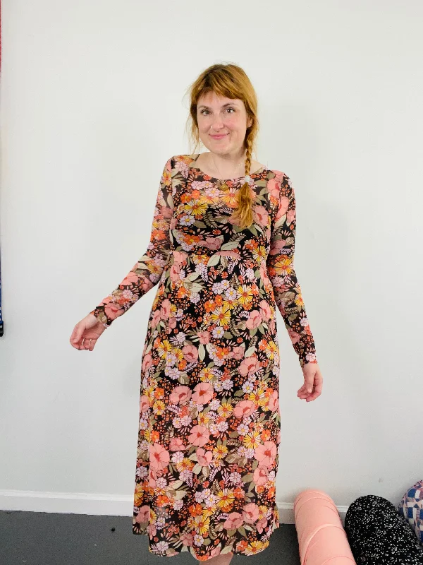 Megumi Dress in Midnight Moon Floral