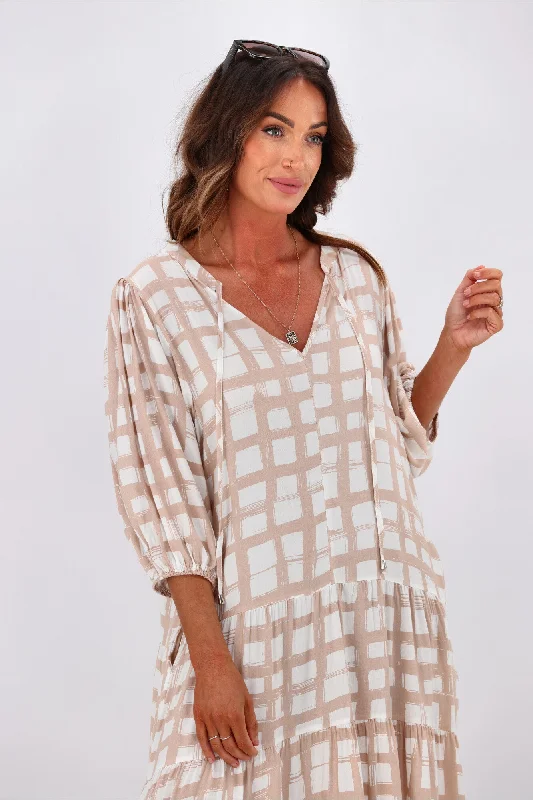 New U Collection Brandy 3/4 Sleeve Dress Beige