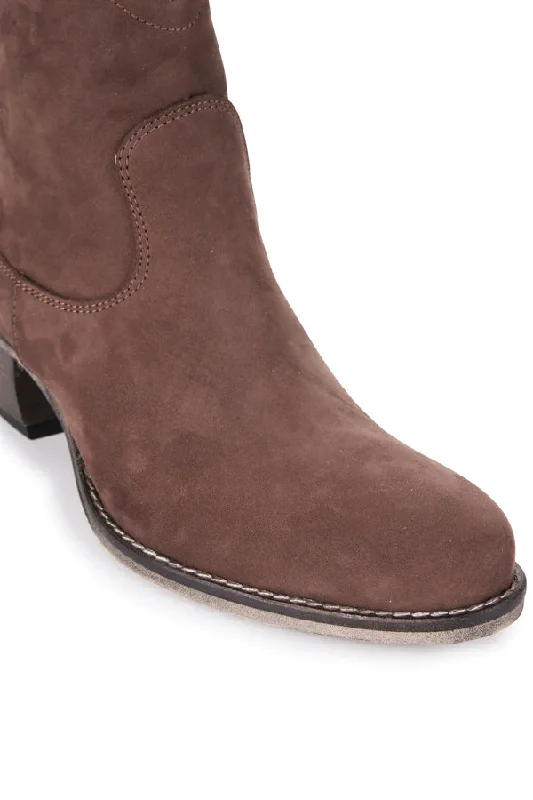 Estilo Emporio Nubuk Love Zip Boot - Chocolate