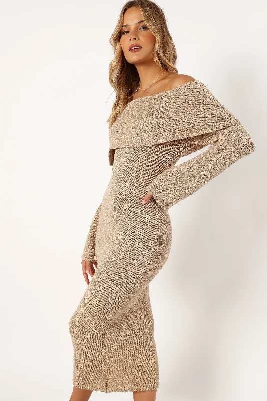 Nikkie Long Sleeve Maxi Dress - Tan